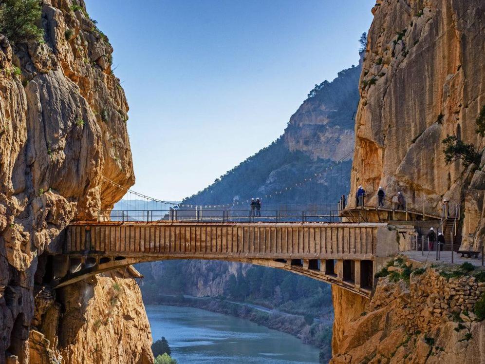贝纳尔马德纳Andalucia Garden公寓 外观 照片